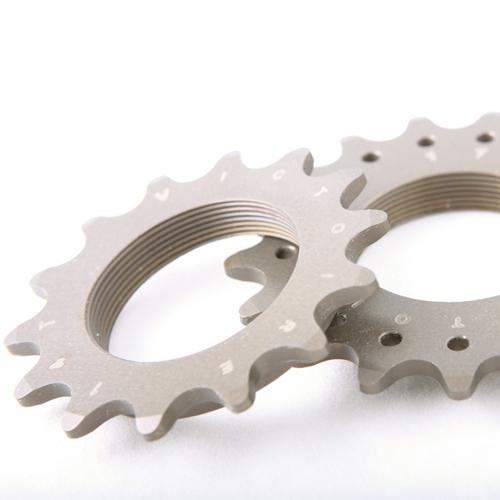 Victoire Classic Cog