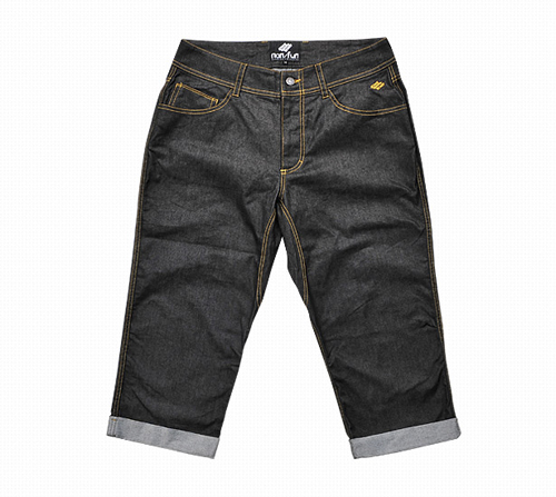 nari/furi Dry Denim Cropped
